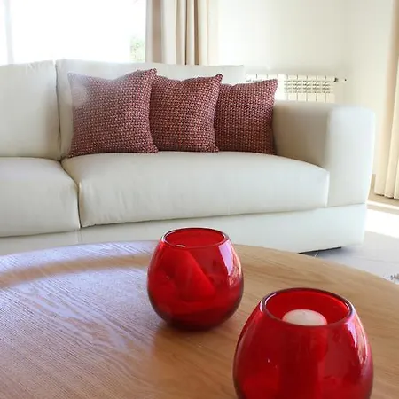 Josefa D'obidos 아파트 *